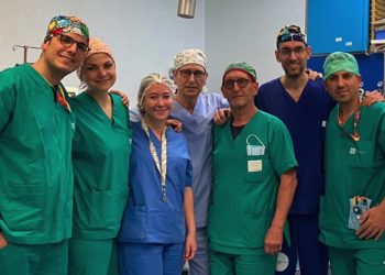 Policlinico Palermo, ri­co­strui­ta l’aorta per via en­do­va­sco­la­re