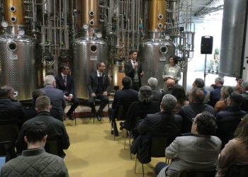 Italgas, primo impianto di biometano in una distilleria di grappa