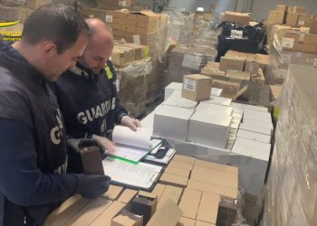 Verbania, Operazione Dirty Soap. 270mila cosmetici vietati sequestrati