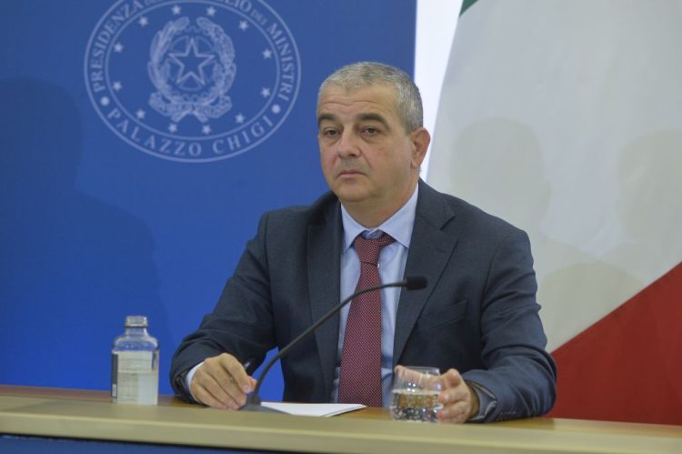 Riforme, Fazzolari “Non vogliamo depotenziare ruolo Capo dello Stato”