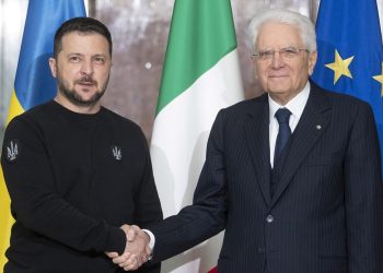 Mattarella incontra Zelensky “La pace non deve essere una resa”