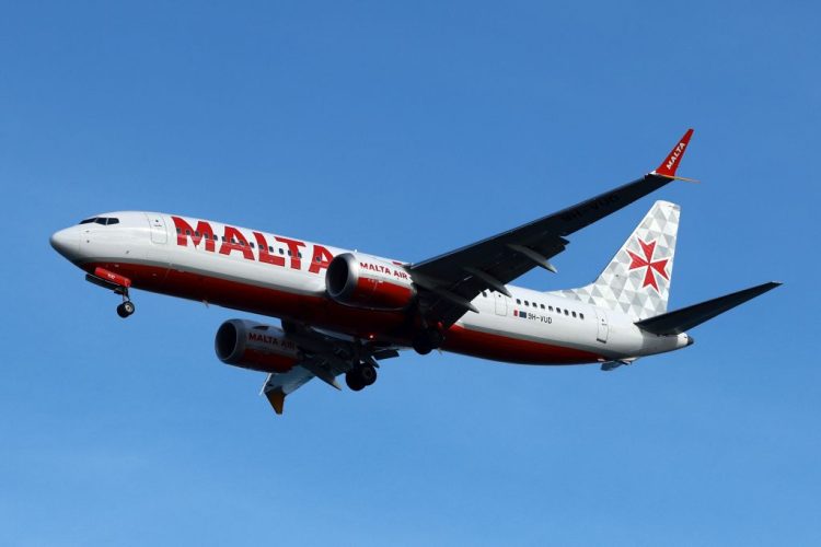 Malta, voli dirottati in Sicilia per maltempo