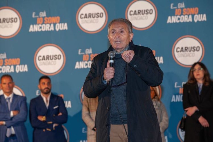 Acate, squadra al completo e nuovo comizio per Giovanni Caruso, candidato a sindaco