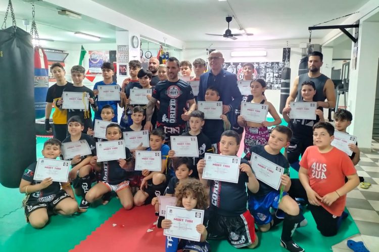 Passaggi di grado Muay Thai targati Csen a Comiso alla Combat Gym una giornata ricca di stimoli