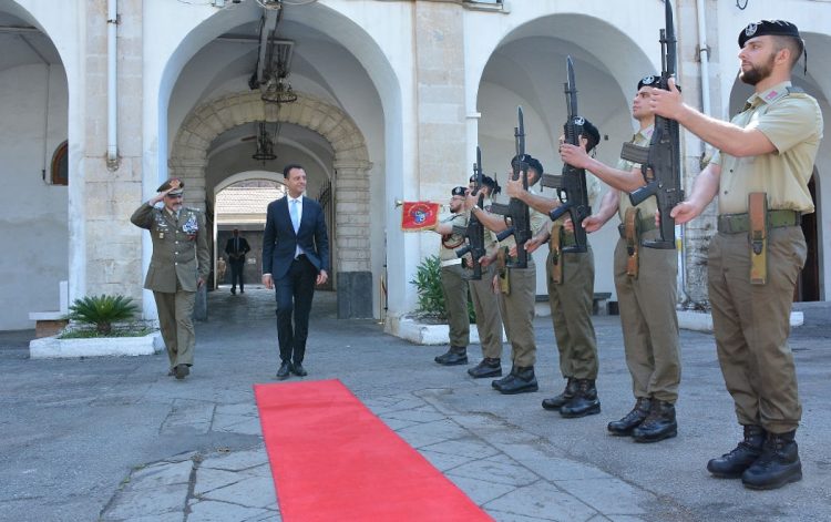 Catania: Nino Minardo in visita a Rat Esercito e 62esimo Fanteria