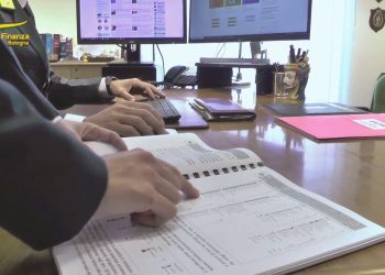 Bologna, scoperta frode su ricambi auto. Sequestro per 6 milioni