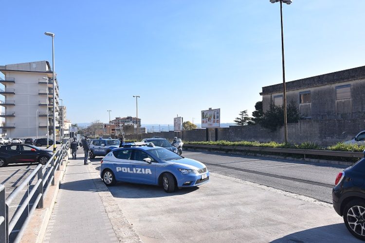 Polizia di Stato Ragusa, controlli straordinari: 17 contravvenzioni