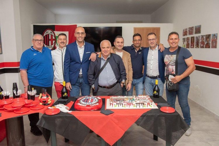 Comiso, il club Paolo Maldini donerà un defibrillatore al Carducci