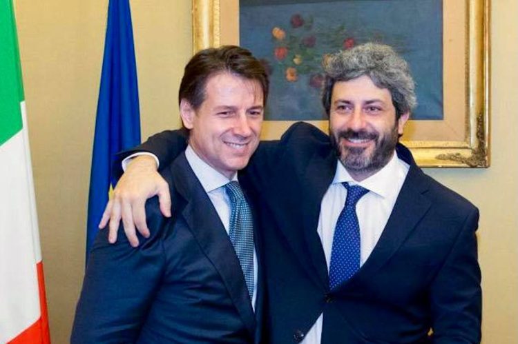 Giuseppe Conte e Roberto Fico a Ragusa