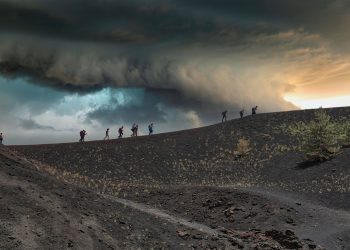 Etna, stop escursioni sul cratere La Fossa