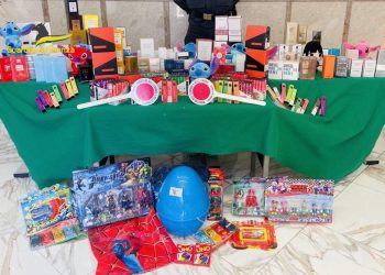 Gdf Palermo: sequestrati 11.000 prodotti e 370 sigarette elettroniche