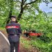 Incidente: una notte in bilico con l'auto su un burrone