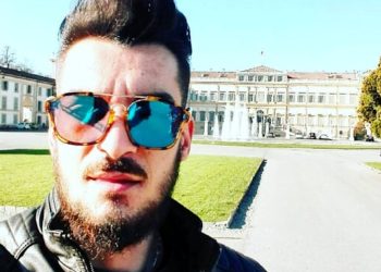 Giuseppe Triolo di 32 anni è morto in un incidente mentre percorreva a bordo della sua moto la Catania-Gela all'altezza di Caltagirone.
