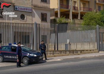 Ispica, 19enne arrestato per spaccio