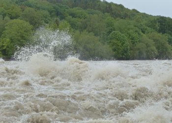 Potente ciclone Mediterraneo sull'Italia: forte maltempo per almeno 7 giorni