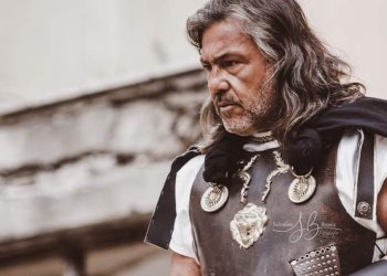 Tragedia a Mondello, Massimo Russo si accascia e muore: pretoriano della via Crucis di Partanna