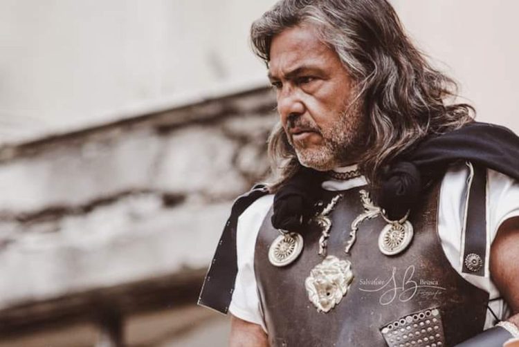 Tragedia a Mondello, Massimo Russo si accascia e muore: pretoriano della via Crucis di Partanna