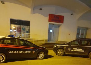 Tentato furto in un negozio a Vittoria