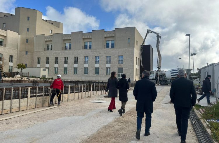 Ospedale Ragusa: nuovo blocco di terapia Intensiva al Giovanni Paolo II