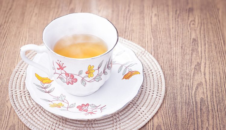 Tisana dimagrante di maggio: una bevanda naturale per perdere peso