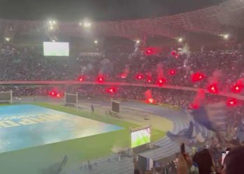 Il Maradona esplode al gol scudetto di Osimhen