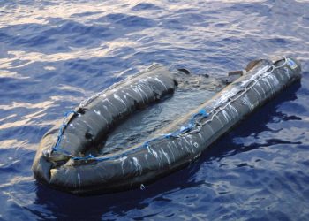 Naufragio al largo della costa tunisina, 13 morti