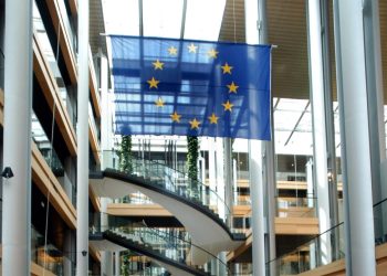 Ucraina, ok Parlamento Ue a regolamento per nuova produzione armi