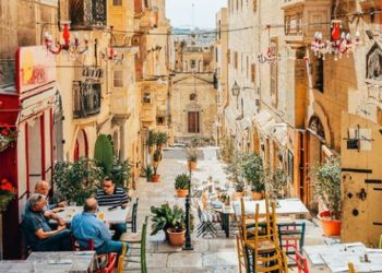 Maltesi preoccupati per il traffico e il costo della vita