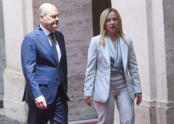 Meloni incontra Scholz “Con la Germania nuove forme di cooperazione”