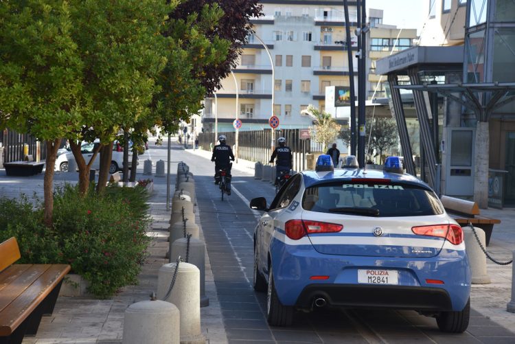 Ragusa, straniero arrestato per violazione di domicilio