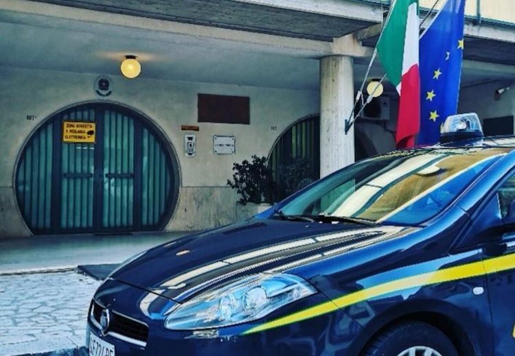 Gdf Trapani, operazione Stolen Sun 2: truffe impianti solari termici