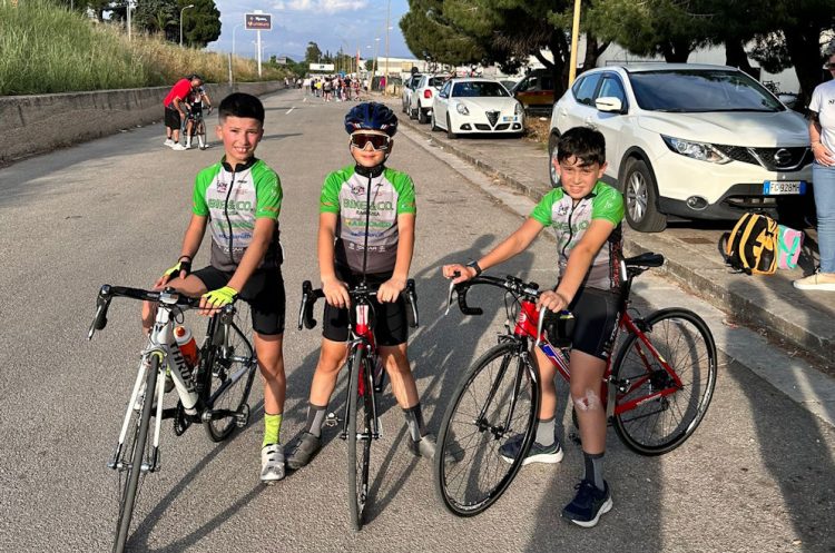 Naturosa Bike & Co. Ragusa, a Vittoria in luce il trio formato da Alì, Cappello e Polizzi