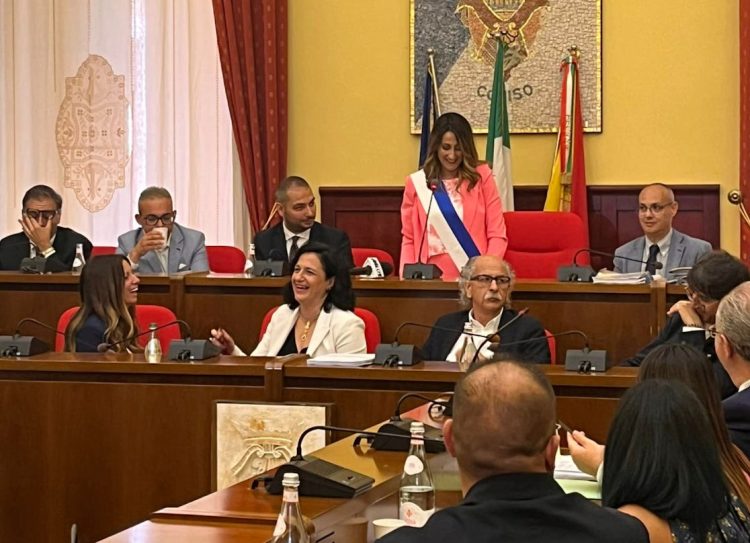 Importanti pennellate di “rosa” nel nuovo quadro amministrativo di Comiso