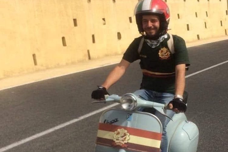 Ispica piange Damiano Gugliotta, morto a 41 anni: dipendente della Banca Agricola di Ragusa e socio Vespa Club