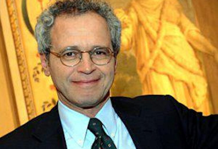 Enrico Mentana il primo luglio a Modica per Scenari 2023