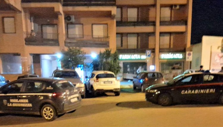 Vittoria, tentato furto in una farmacia