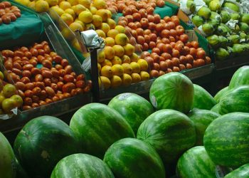 Comiso, hashish nel negozio di frutta e verdura: arrestato