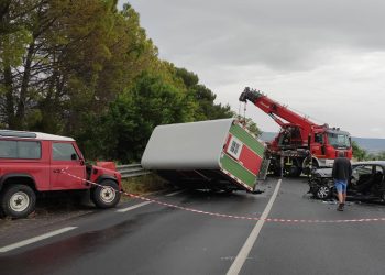 Grave incidente sulla Ragusa-Catania: due feriti
