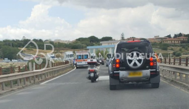 Incidente stradale a Modica: traffico rallentato