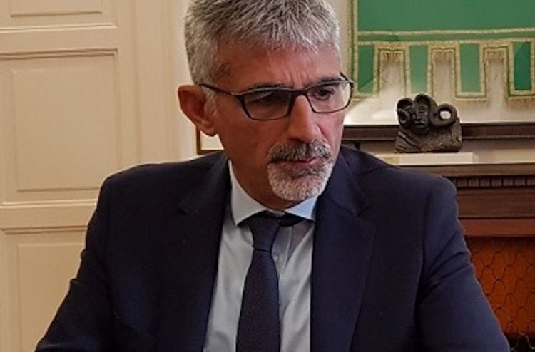 Ragusa, Cassì il sindaco del civismo amoreggia con Forza Italia?