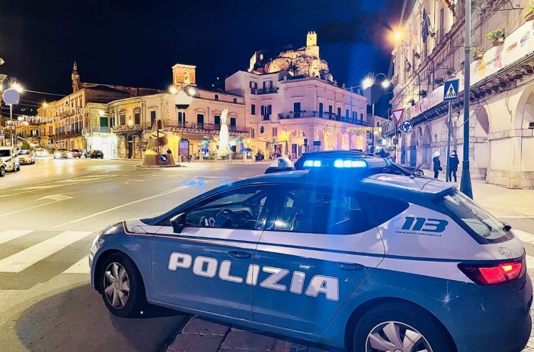 Violenza sessuale e rapina aggravata a Modica: arrestato 28enne