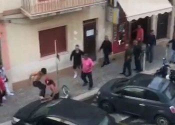 Ragusa, espulsi 30 stranieri irregolari: alcuni per reati gravi e allarme sociale