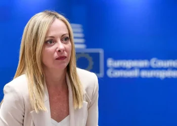 Immigrazione, Meloni “Fermare quella illegale prima che arrivi da noi”