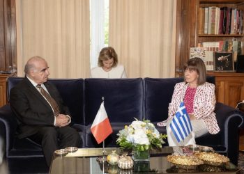 Migranti, Malta e Grecia “Serve soluzione europea”