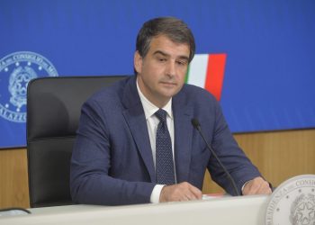 Fitto “Chiederemo la quarta rata del Pnrr, modificati 10 obiettivi”