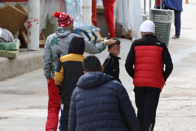 Migranti in condizioni difficili tra Tunisia, Libia e Algeria