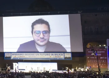 Al Sisi concede la grazia a Patrick Zaki