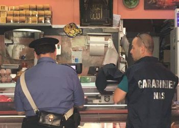 Ragusa, macelleria etnica per scarsa igiene