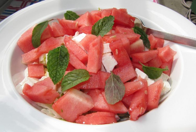 Dieta anti afa: cosa mangiare contro il caldo