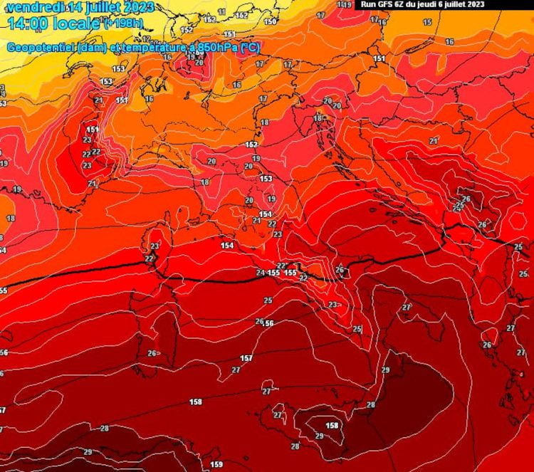 Meteo, arriva l'anticiclone Cerbero: potente ondata di calore in Sicilia con temperature fino a 45 gradi